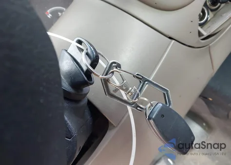 2000 Ford F-150 Work Series/Xl/Xlt from USA, damaged, VIN 1FTZF1728YNB53694